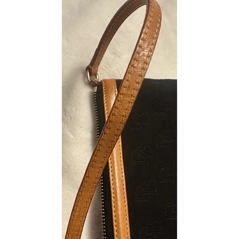 Dooney & Bourke Black Monogram Canvas Wristlet Pouch Tan Leather Trim Red Lining